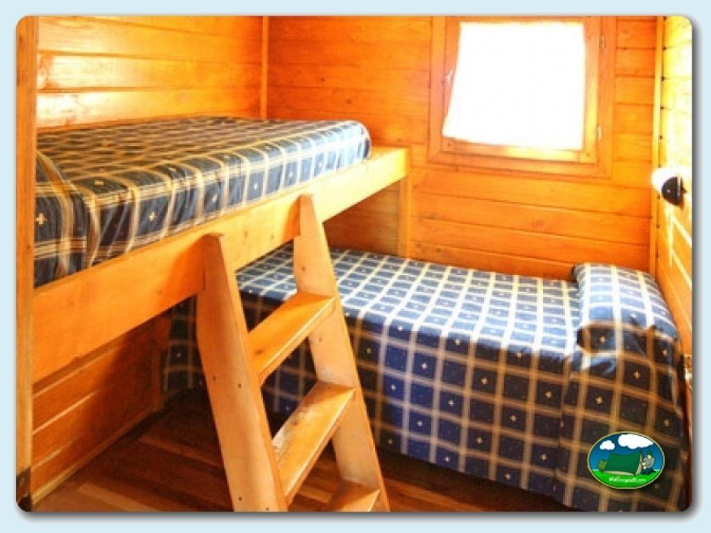 Camping Capfun El Escorial foto de Bungalow R&uacute;stico