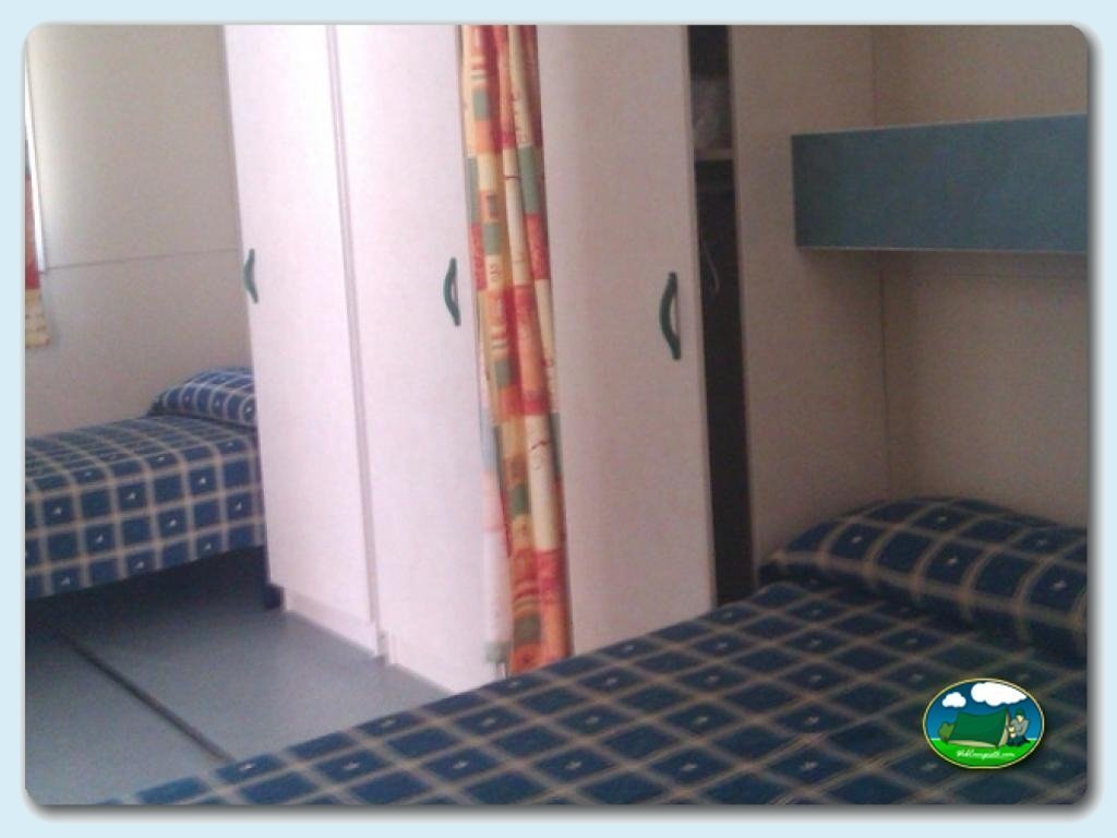 Camping Capfun El Escorial foto de Bungalow Adaptado