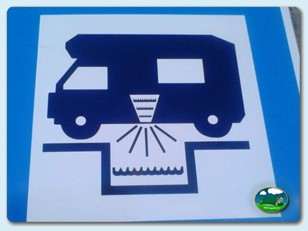 Camping Capfun El Escorial foto de Estaci&oacute;n para Autocaravanas