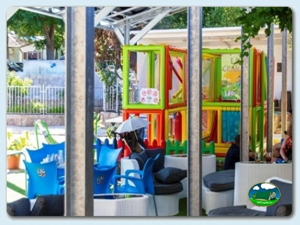 Camping Madrid Arco Iris en Villaviciosa de Odón - imagen 5