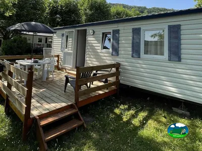 Mobil-home con terraza