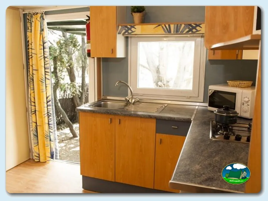 Camping Piscis en Navalafuente - imagen 4