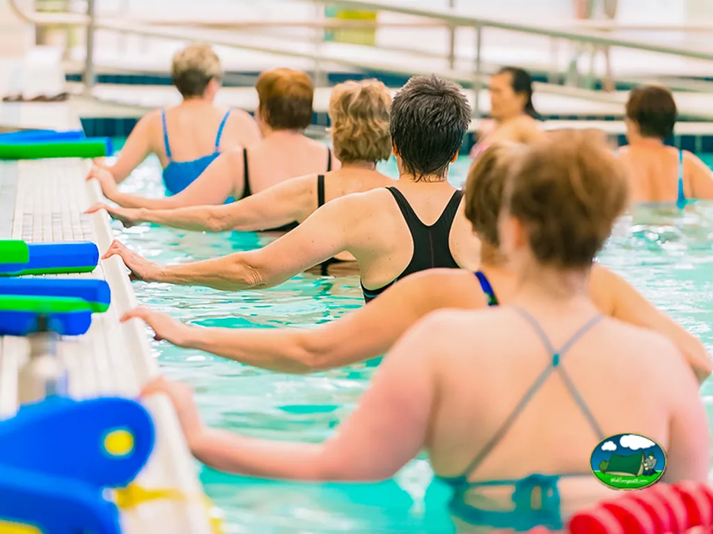 clase en piscina