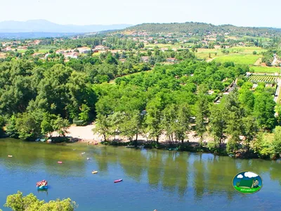 parcelas junto al río
