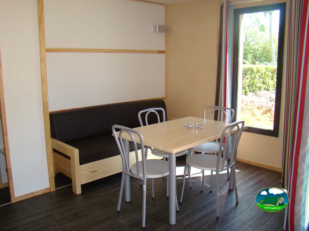 comedor de casa móvil