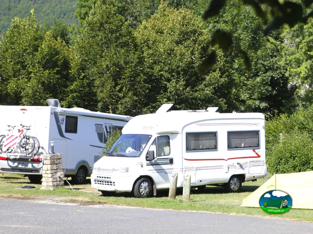 autocaravanas en parcelas