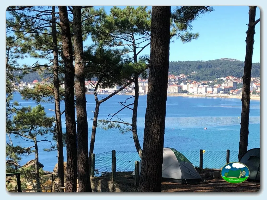 Camping Coroso en Santa Uxia de Ribeira, A Coruña - imagen 4