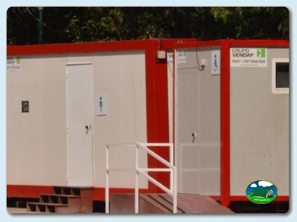 Aseos del recinto del Camping Outao, Setubal (Setúbal)