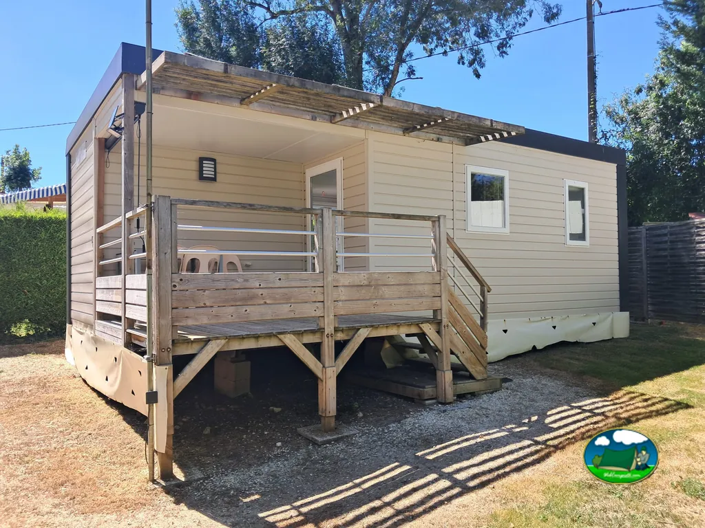 Casa móvil con terraza