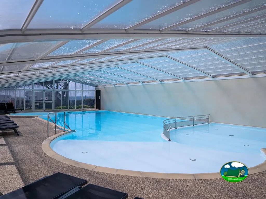 piscina cubierta interior