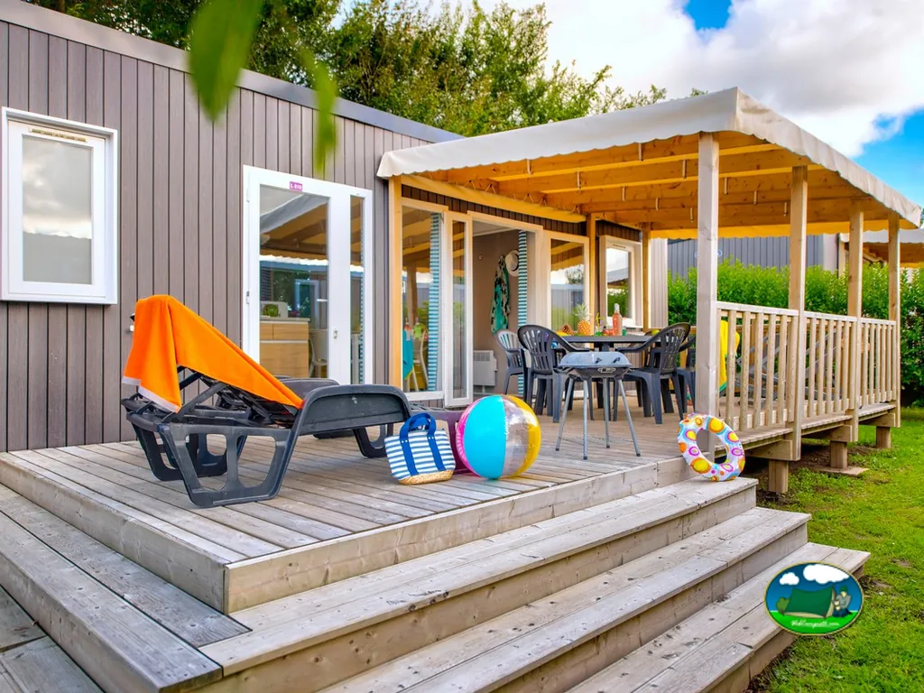 casa móvil con terraza