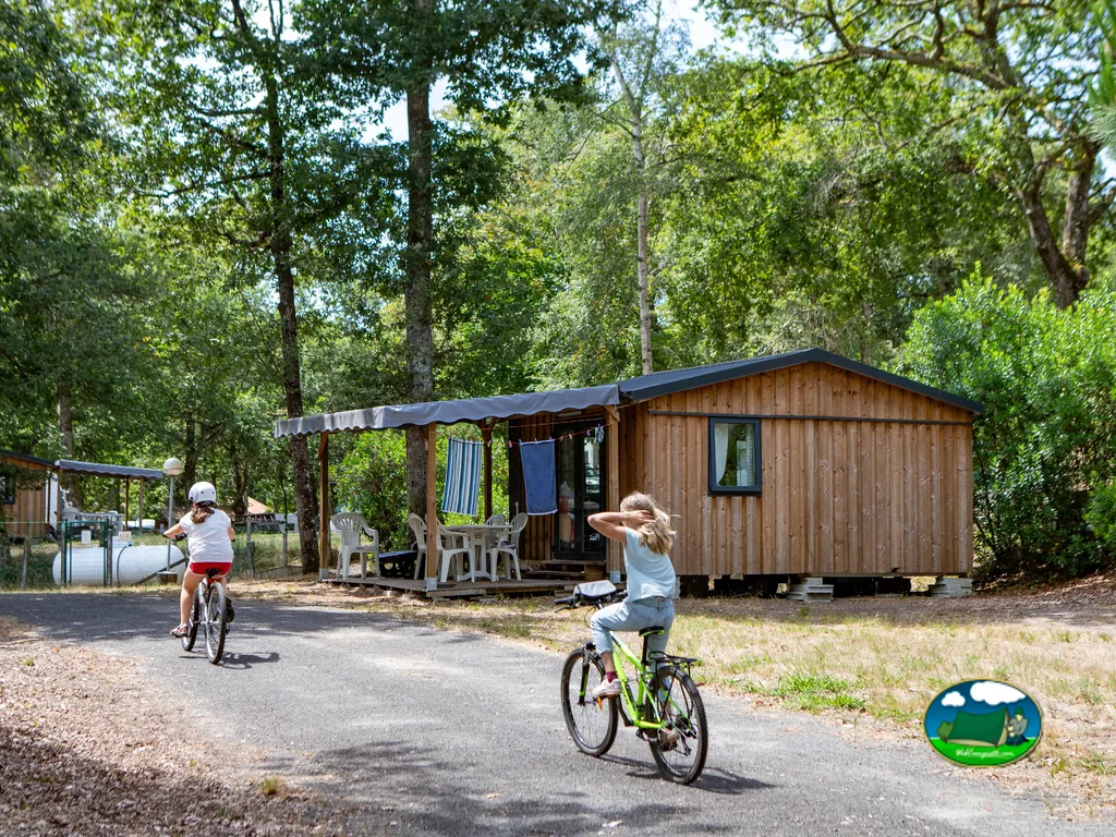 niños en bicicleta
