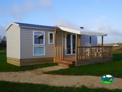 Mobil home con terraza de Domaine de la Grange des Champs, Lorris