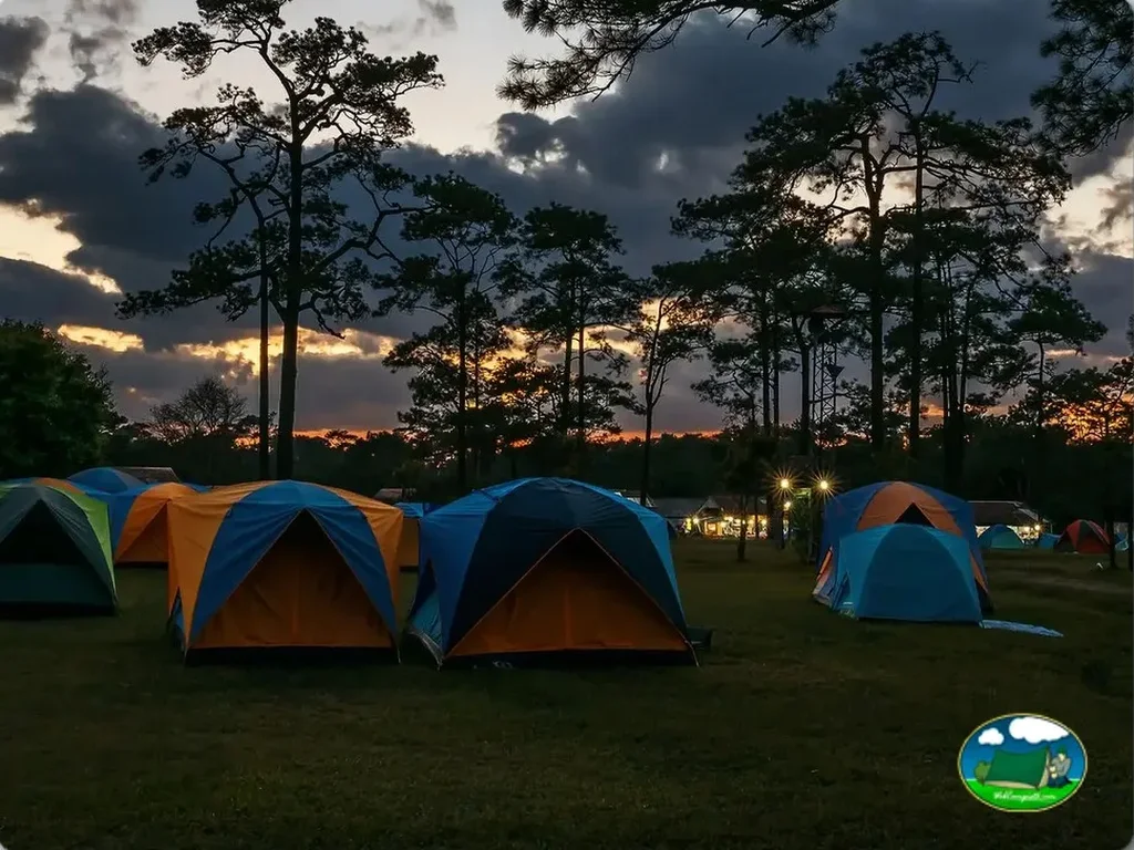 Camping Sierra de la Culebra en Figueruela de Arriba, Zamora