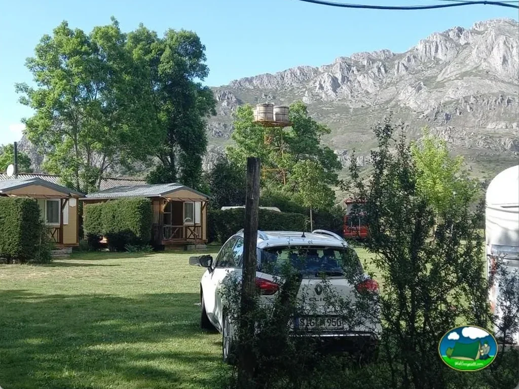 Camping Rio Luna en Sena de Luna