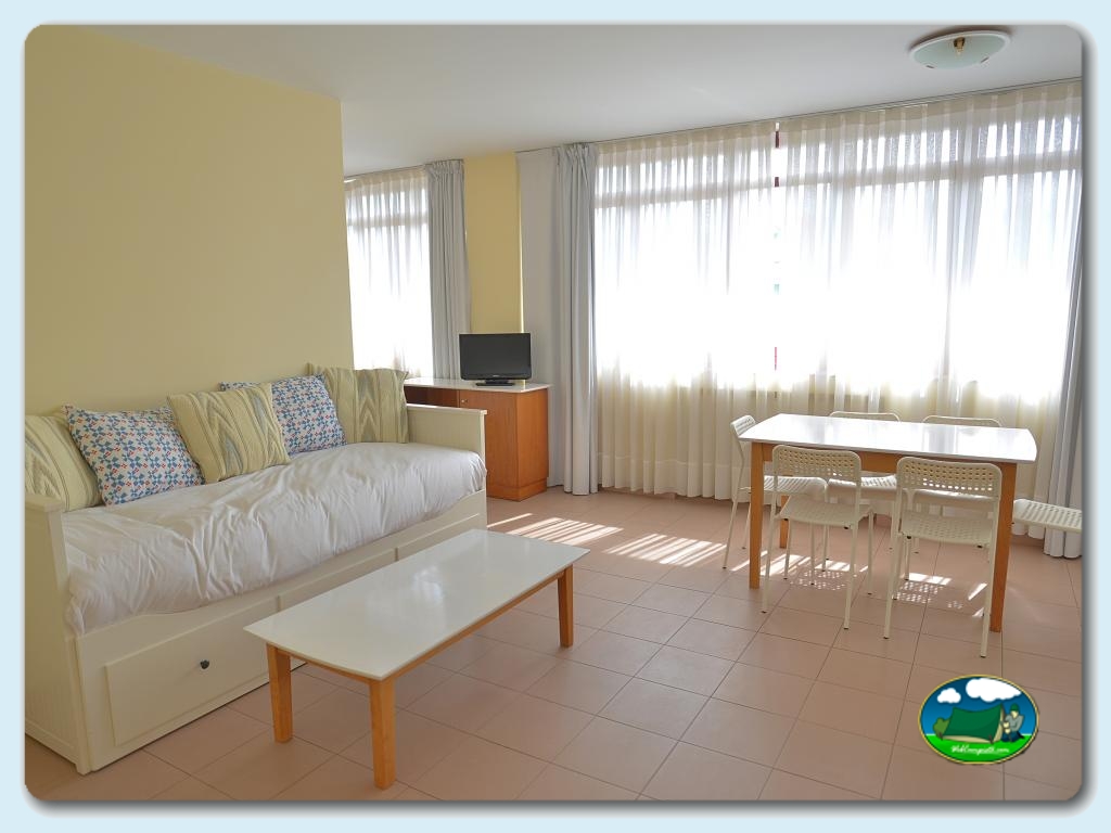 Estudios en Camping  Las Gaviotas, España