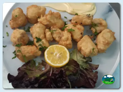 Plato de camarones fritos del Camping Las Gaviotas, Santa María del Mar (Asturias)