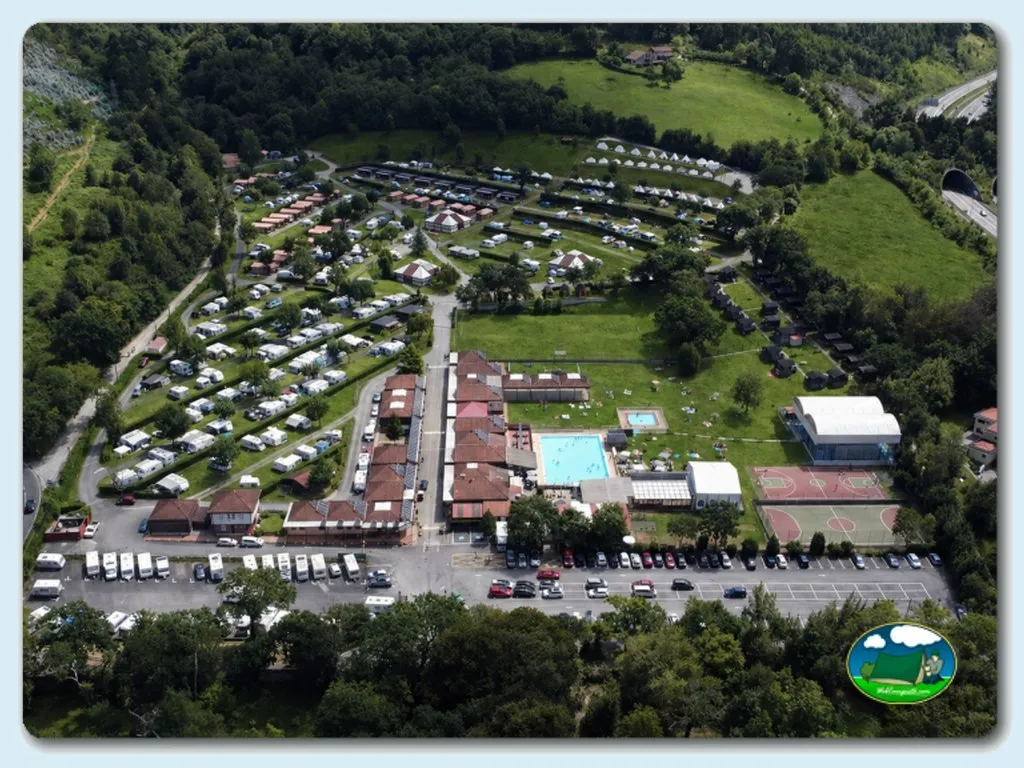 Camping Deva en Deva. Gijon