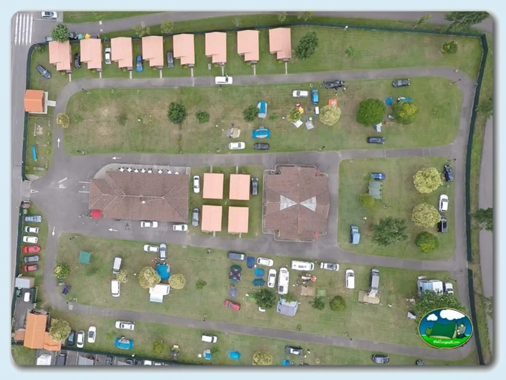 Plano del recinto del Camping Sella, Arriondas (Asturias)