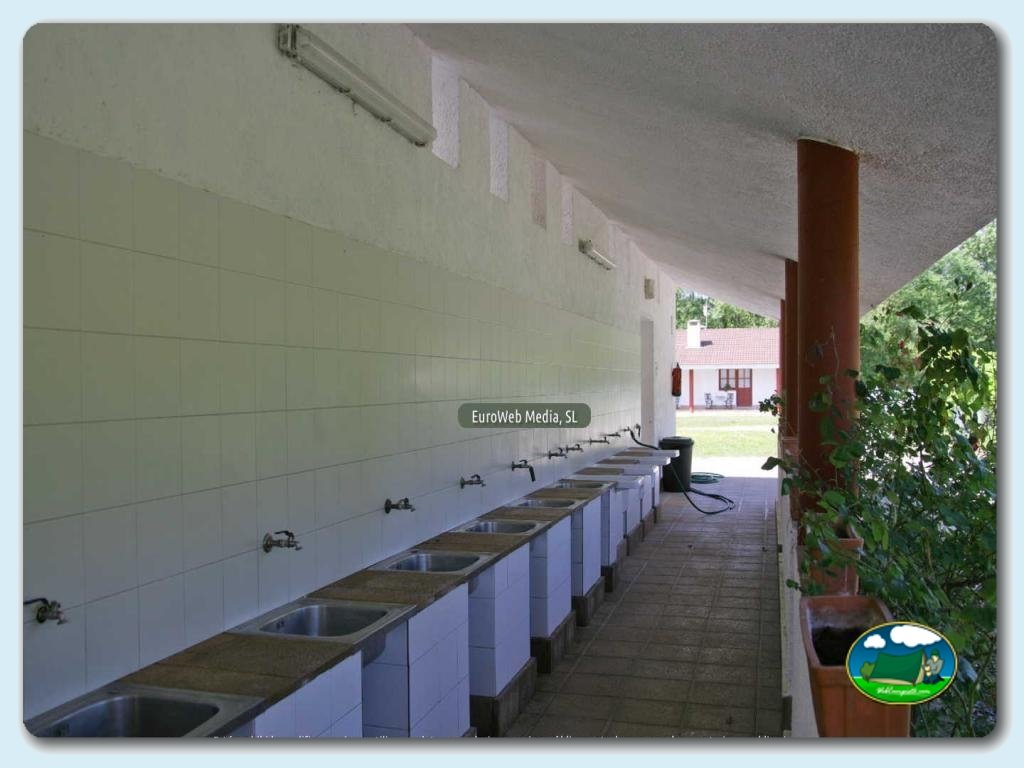 Camping Playa Sauces