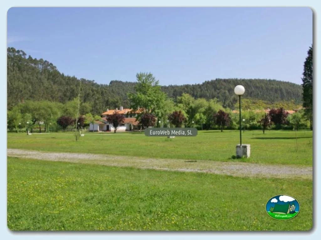 Foto de Camping Playa Sauces, Asturias, España - imagen 3