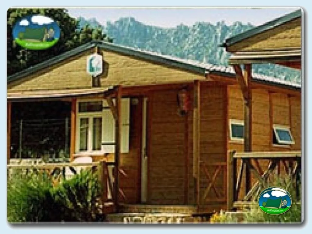 Camping Pico de la Miel en La Cabrera