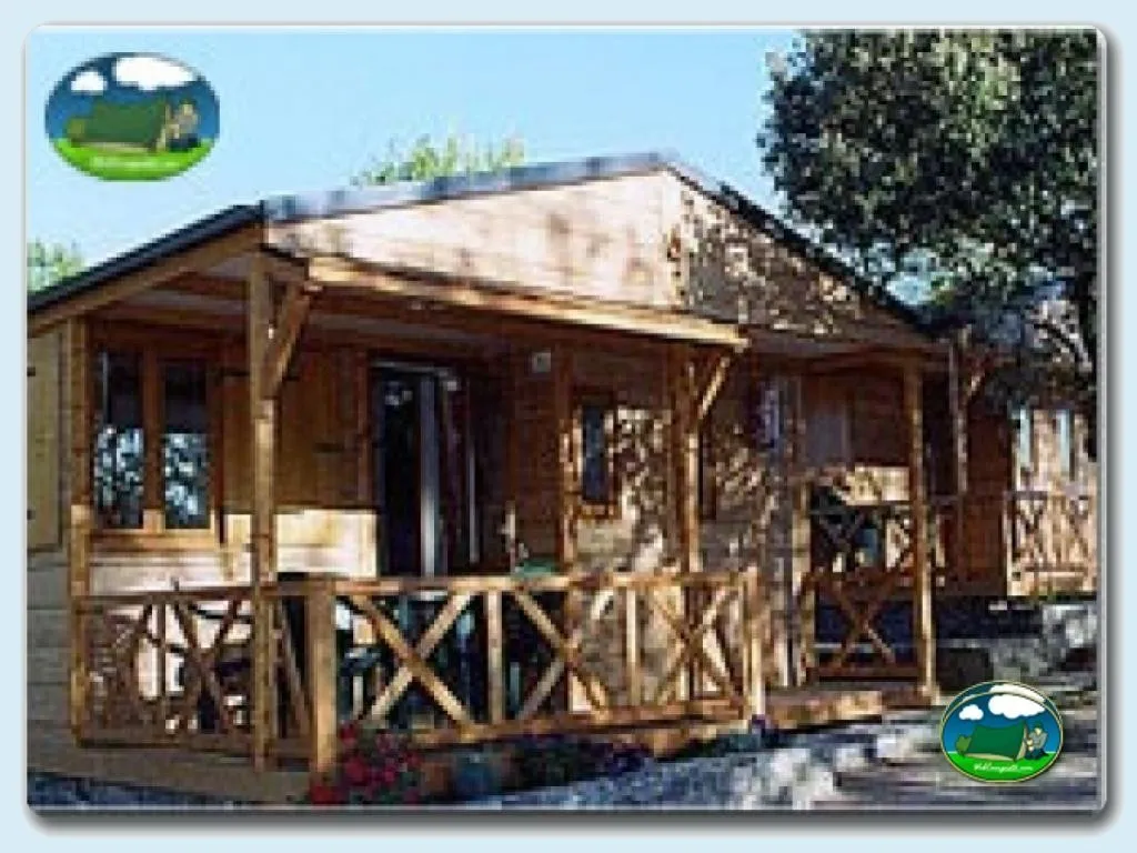 Camping Pico de la Miel en La Cabrera - imagen 2