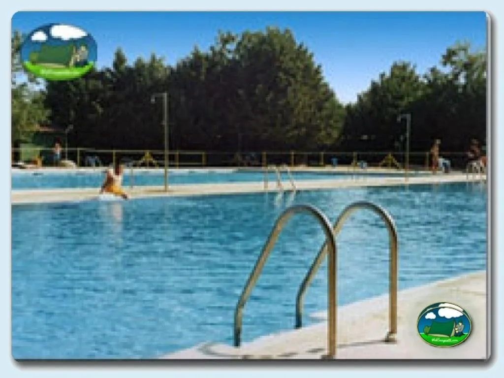 Camping Pico de la Miel en La Cabrera - imagen 4