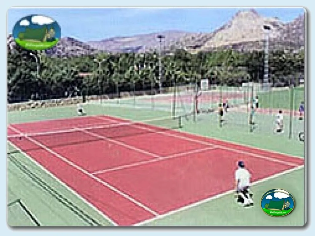 Camping Pico de la Miel en La Cabrera - imagen 5