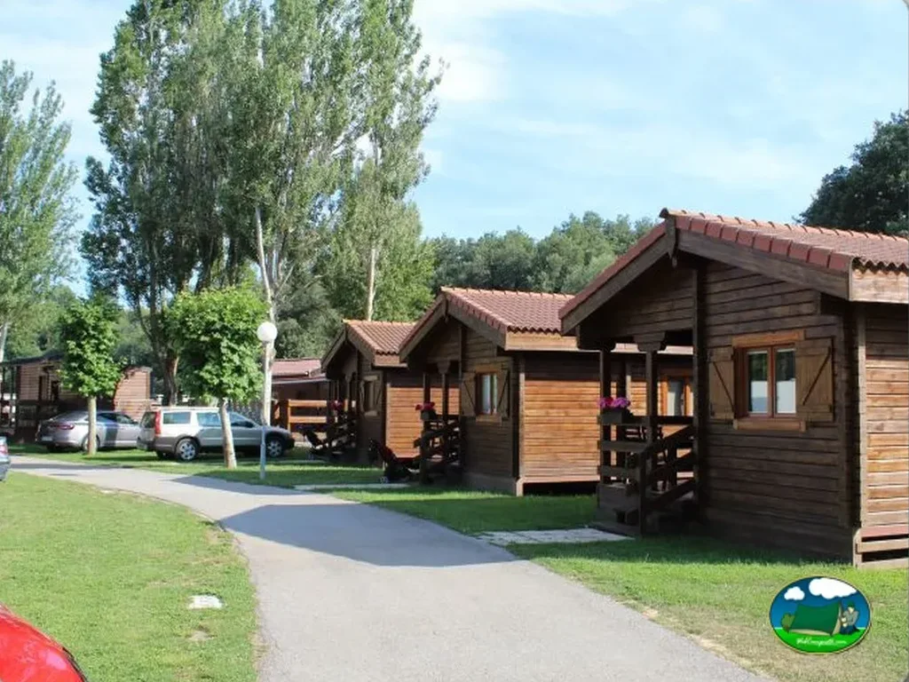 Camping Fuentes Carrionas en (Cervera de Pisuerga - Palencia), Palencia - imagen 2