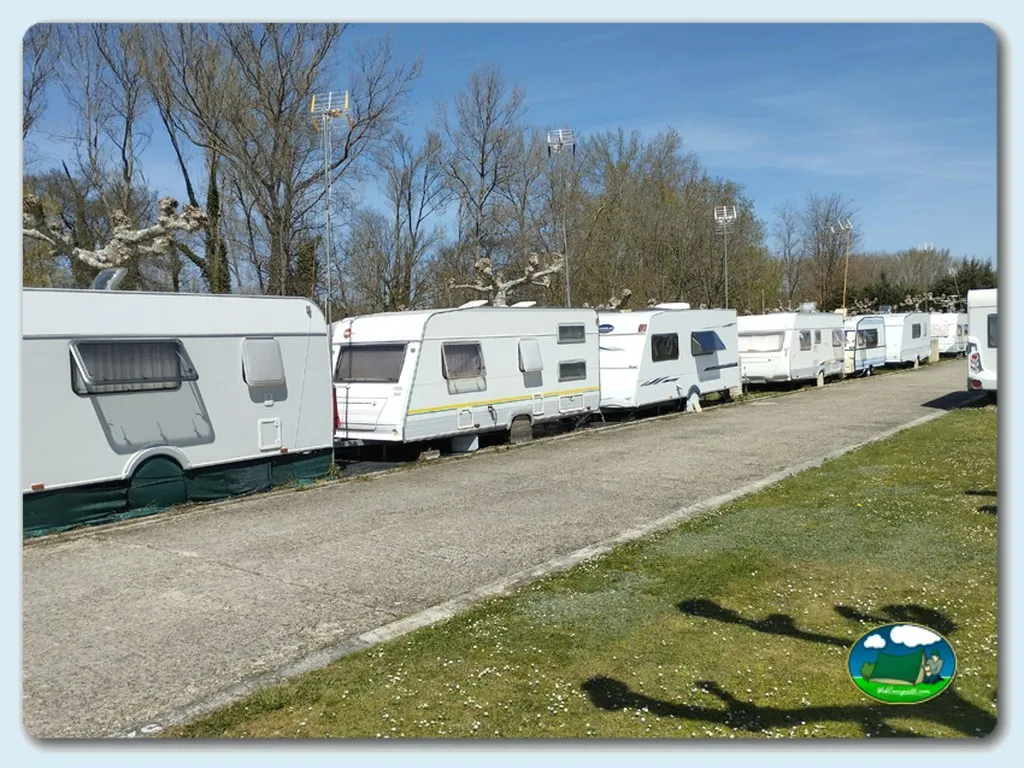 Camping Villarcayo en Villarcayo, Burgos - imagen 2