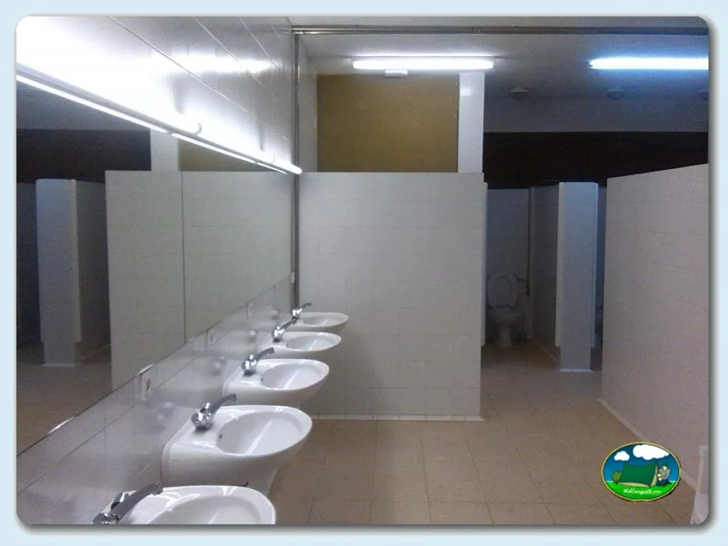 Camping Puerta de la Demanda en Villasur de Herreros, Burgos - imagen 2