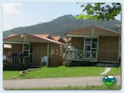 Bungalow con vistas a la montaña del Camping Altamira, Cantabria (Cantabria)