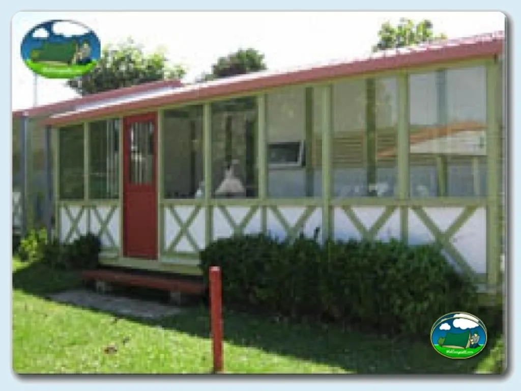 Mobil-home con terraza y jardín del Camping Virgen del Mar, Santander (Cantabria)