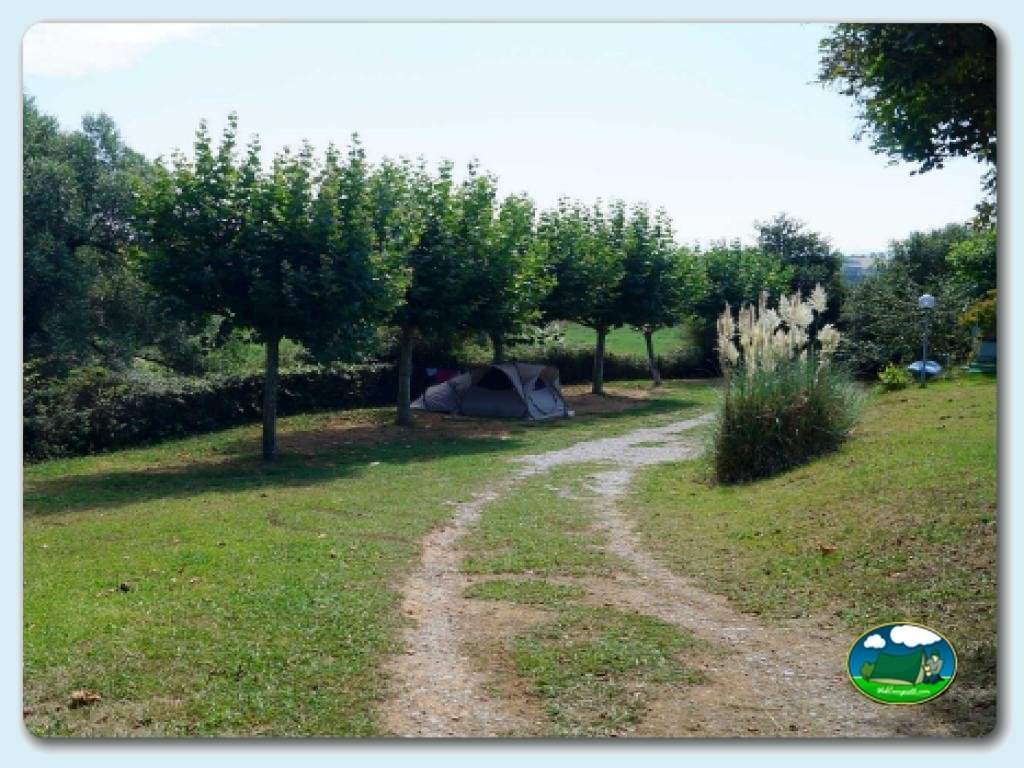 Camping Somo Parque foto de Acampada