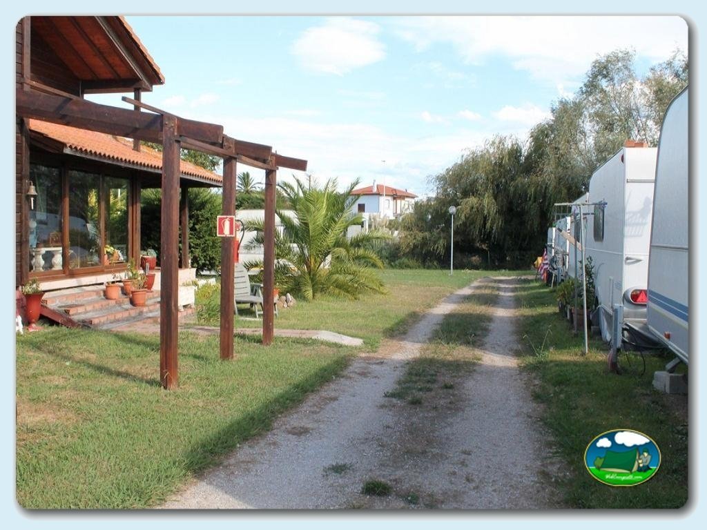 Camping Somo Parque foto de Acampada