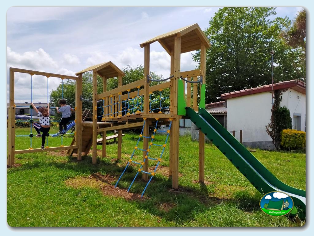 Camping Somo Parque foto de Acampada