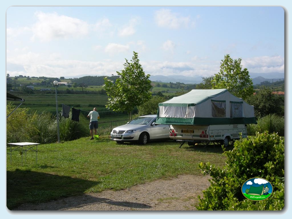 Camping Somo Parque foto de Acampada