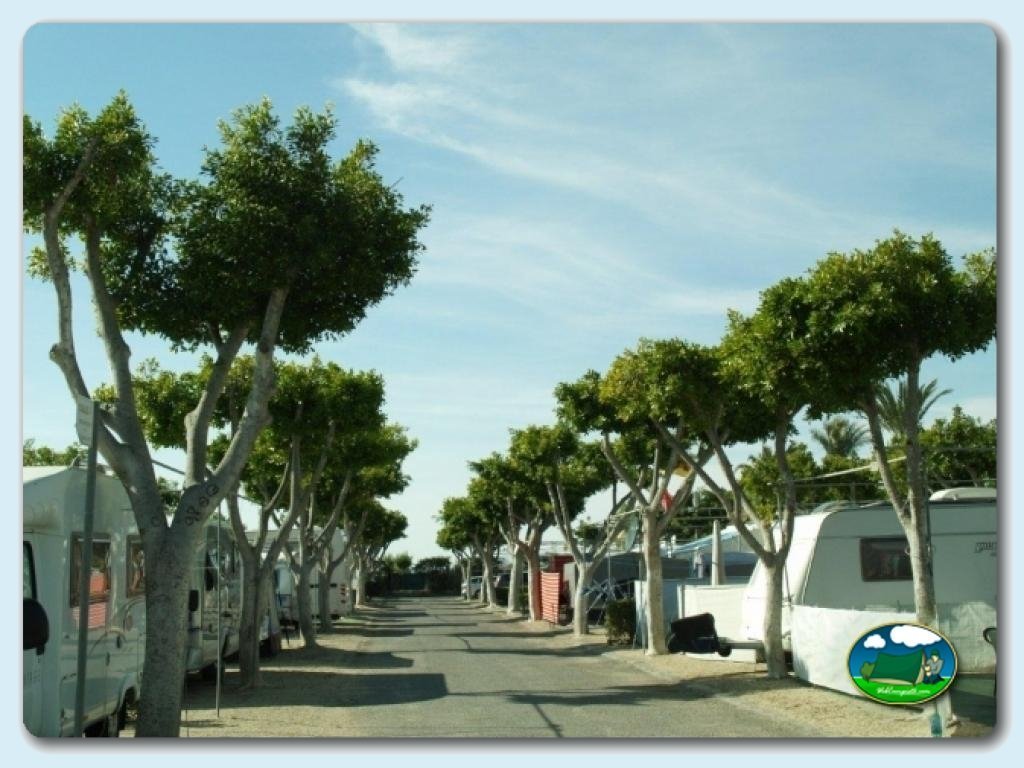 Zona de acampada en Camping Roquetas, Almería, España