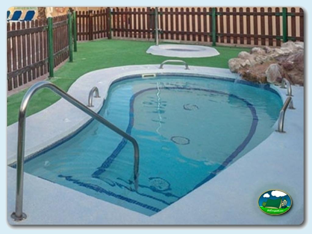 Camping Los Escullos foto de Piscina