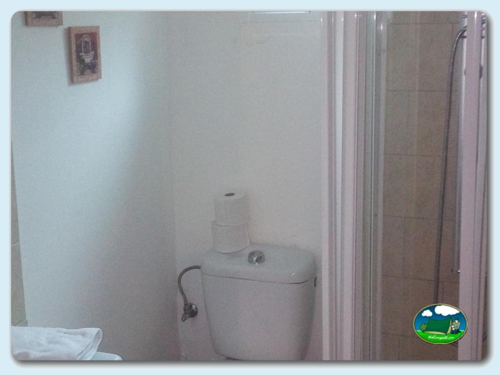 Casa con buhardilla en Camping Las Nogueras de Nerpio, Albacete, España