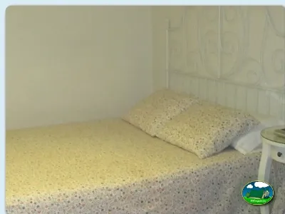 Mobil-home interior dormitorio del Camping Internacional Las Palmeras, Crevillent (Alicante)