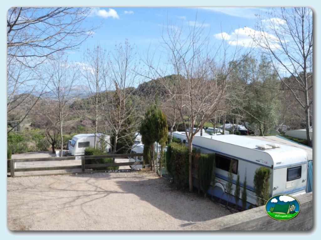 Parcelas en Camping  Vall de Laguar, Alicante, España
