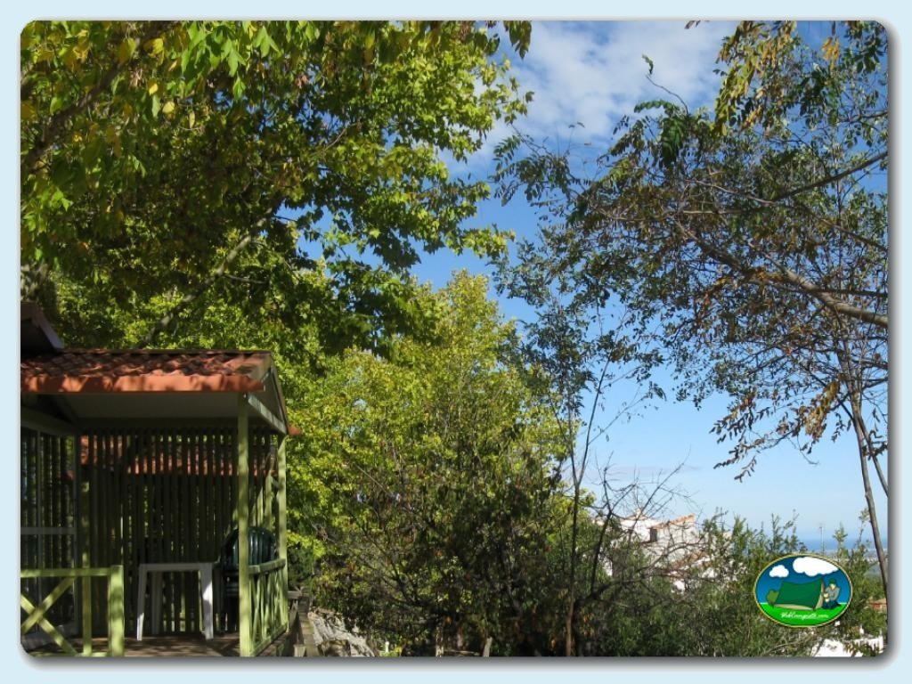 Bungalow Morea en Camping  Vall de Laguar, Alicante, España