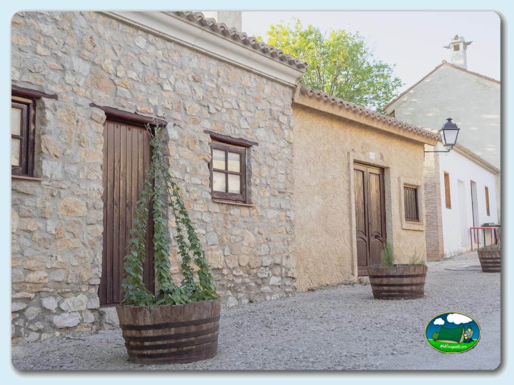 Kiko's Village&nbsp; en Camping Kikopark Rural, Valencia, España