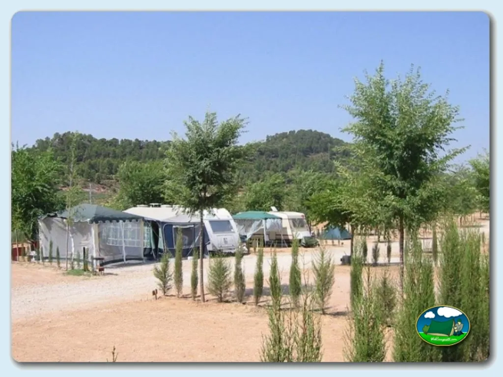 Camping Kikopark Rural en Villargordo del Cabriel