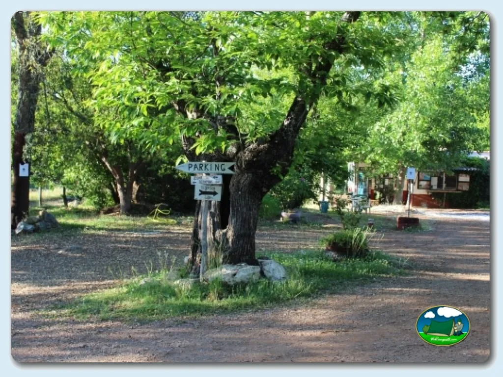 Camping El Madroñal en Fuenteheridos, Huelva - imagen 3