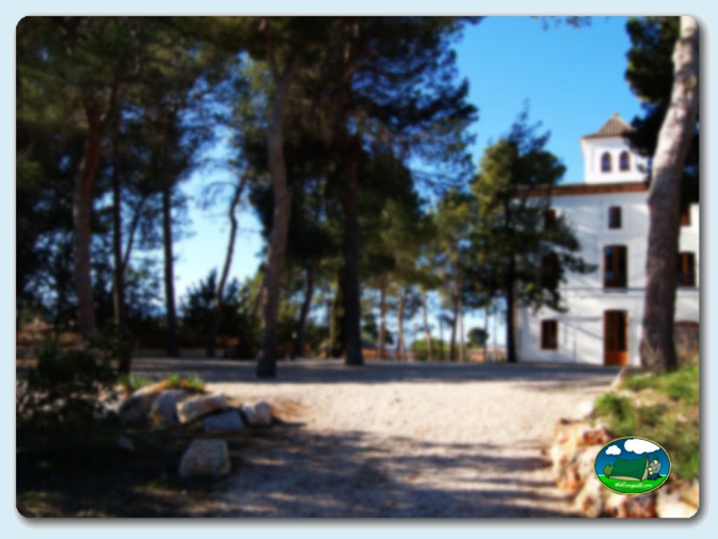 Camping El Teularet  en Enguera, Valencia - imagen 4