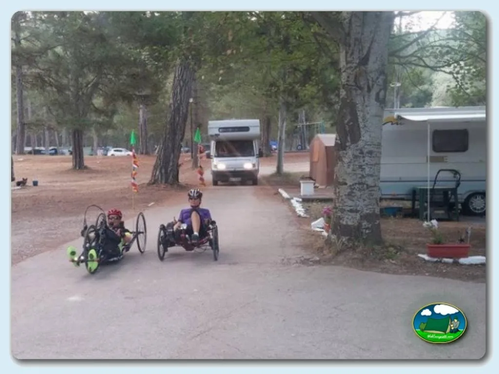 Camping La Dehesa en Cañamares