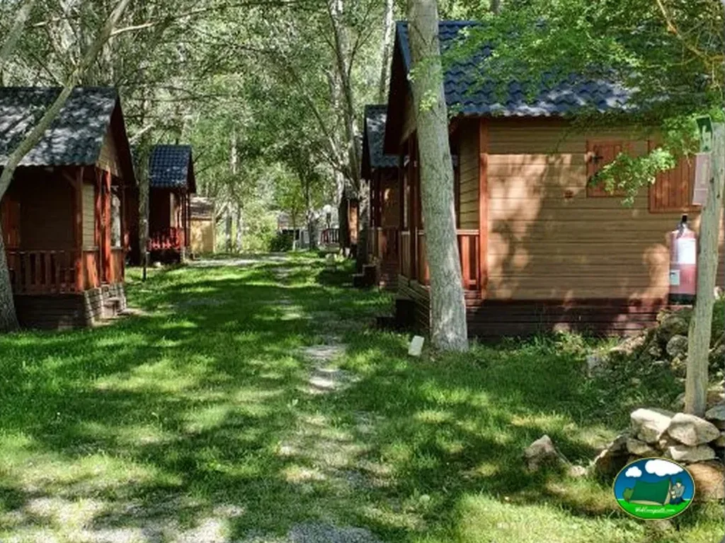 Camping Los Alamos en Alcalá de la Selva